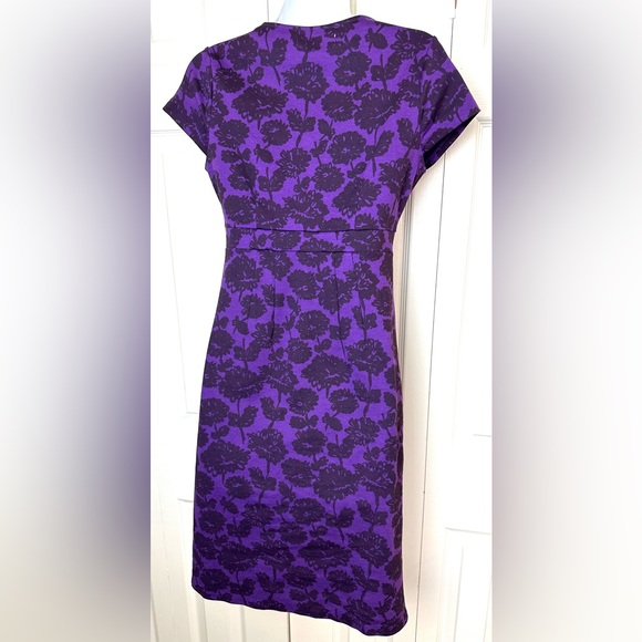New BODEN Uptown Jersey Sheath Dress Purple Floral Pleated Neckline Shift Work - Picture 6 of 9